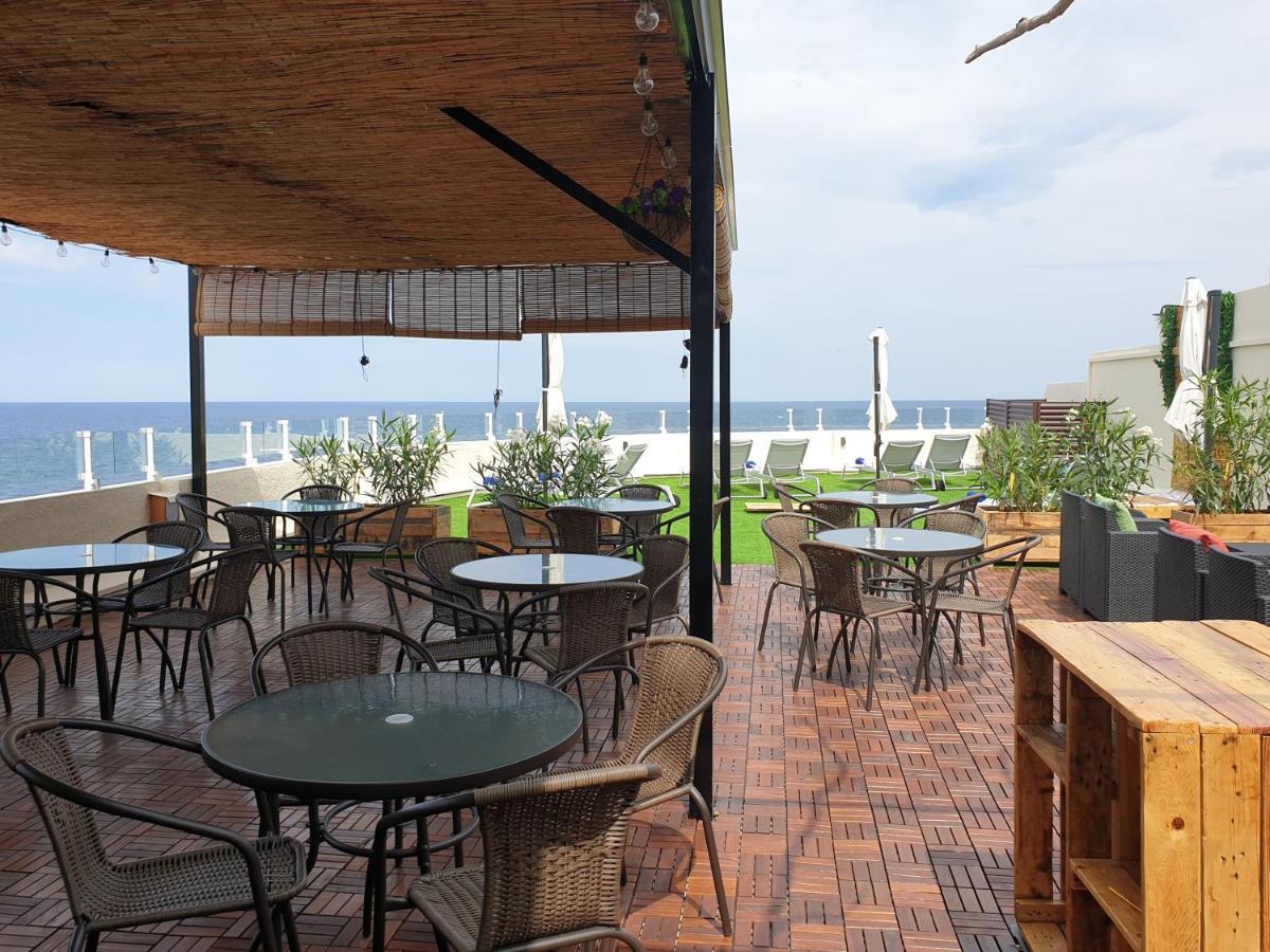 Rallye Hotel L' Escala Bagian luar foto