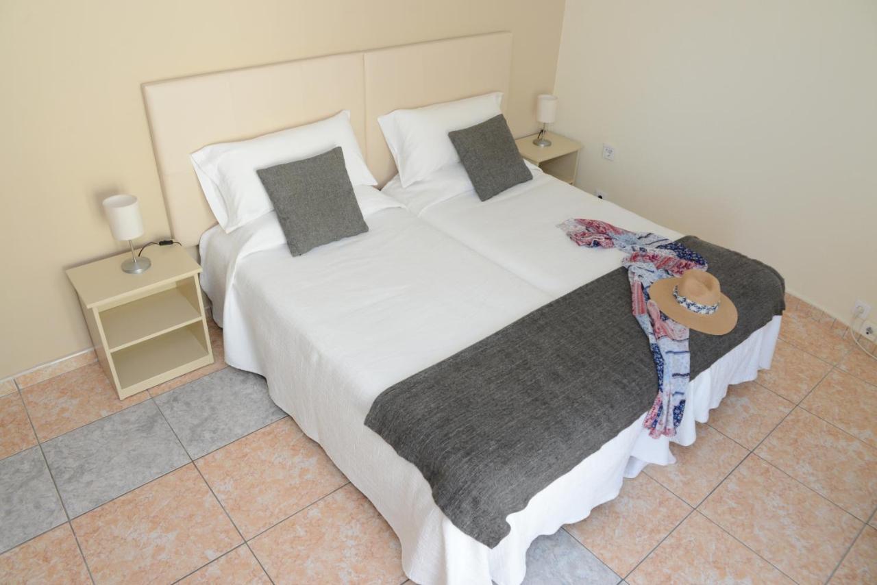Rallye Hotel L' Escala Bagian luar foto